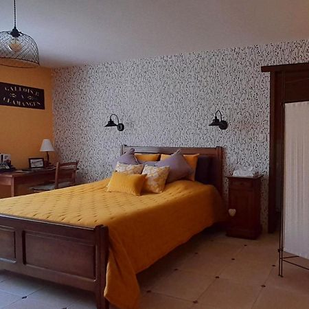 Au Pre Du Moulin Bed & Breakfast Clamanges Room photo