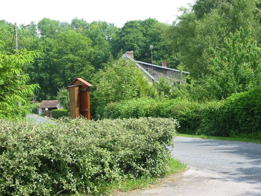 Au Pre Du Moulin Bed & Breakfast Clamanges Exterior photo